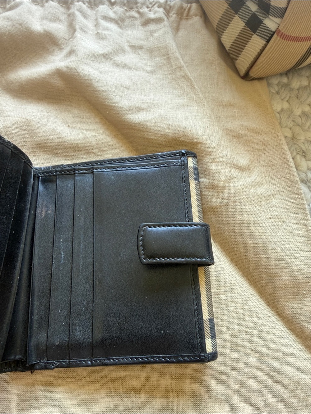 Burberry Beige Check Card Holder with Black Trim - Picture 4 of 5